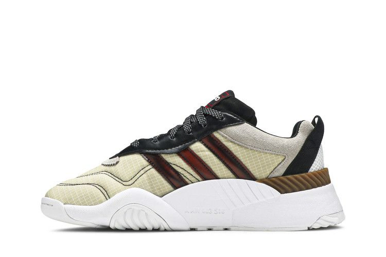 alexander-wang-x-turnout-trainer-light-brown-fv2914_02