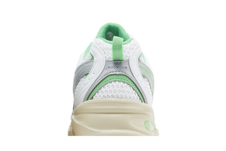 Кроссовки New Balance 530 'White Palm Leaf'