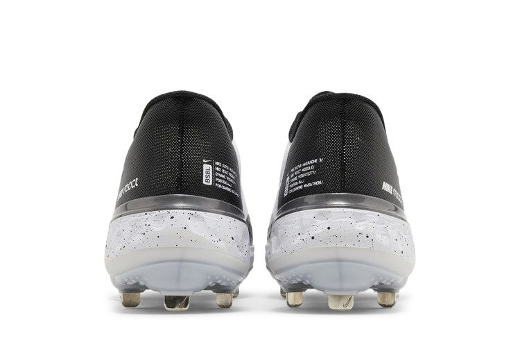 alpha-huarache-elite-3-low-white-black-cv3552-105_05