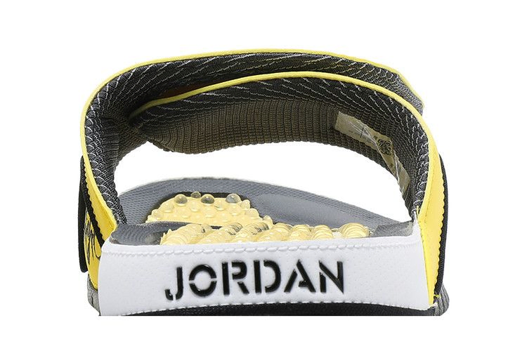 Кроссовки Air Jordan Hydro Slide 4 'Lightning'