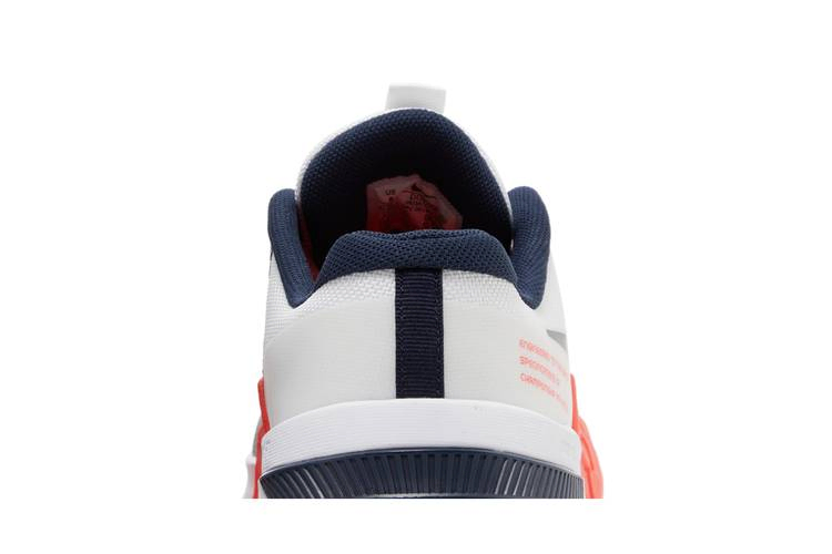 Кроссовки Nike Metcon 8 'White Crimson Obsidian'