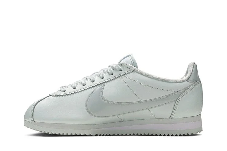Кроссовки Nike Wmns Classic Cortez Premium 'Barely Grey'