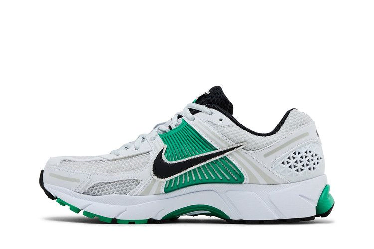 wmns-air-zoom-vomero-5-white-stadium-green-fj2028-102_02