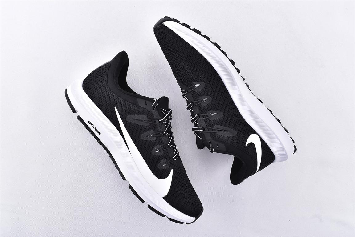 Кроссовки Nike Quest 2 'Black'
