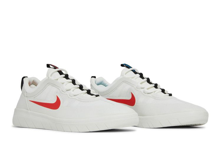 nyjah-free-alternating-swoosh-bv2078-105_07