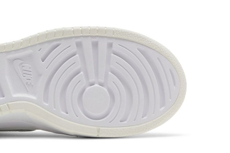 Кроссовки Nike Wmns Dunk High Rebel 'Summit White'