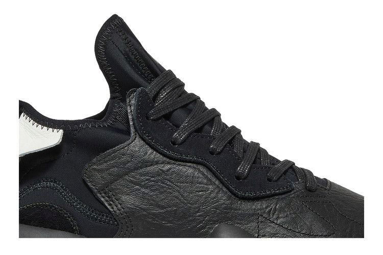 y-3-kaiwa-black-cream-white-gx1053_01