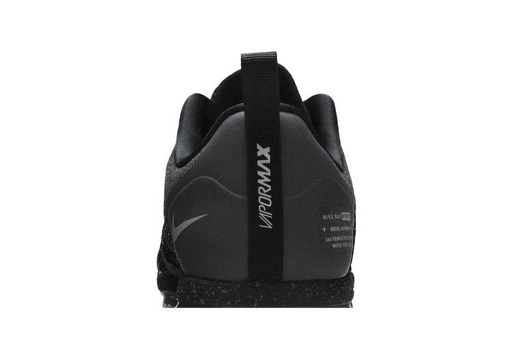 wmns-air-vapormax-run-utility-black-aq8811-001_06