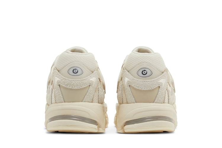 Кроссовки Bad Bunny x adidas Response CL 'Wonder White'
