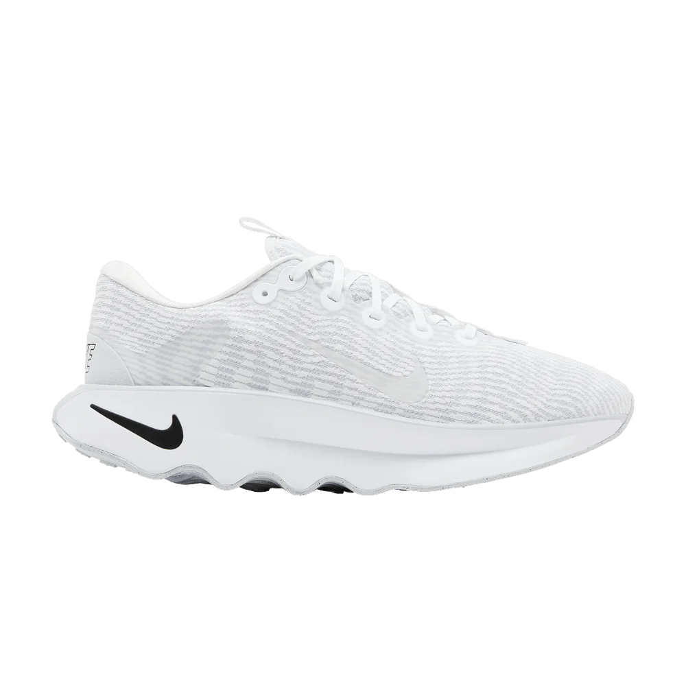 Krossovki-Nike-Motiva-White-Pure-Platinum