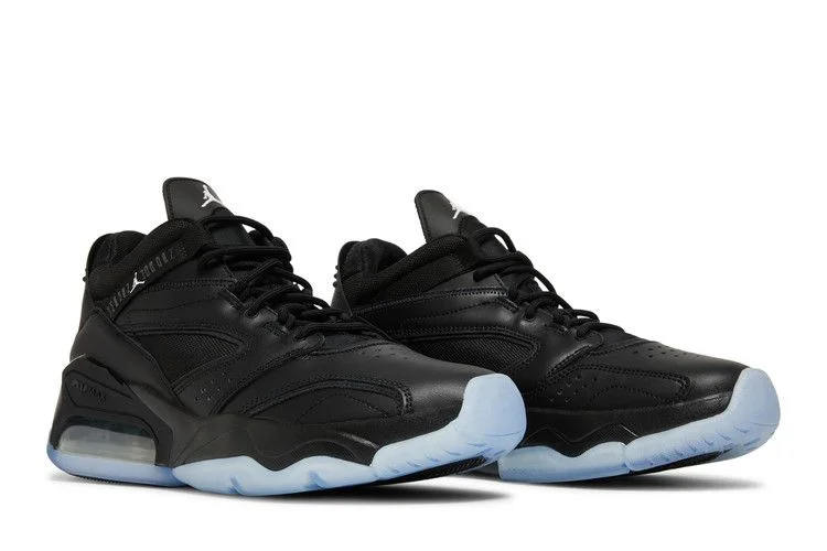 Krossovki-Air-Jordan-Point-Lane-Black-White-7