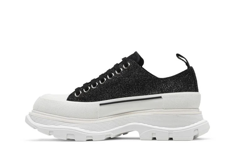 Кроссовки Alexander McQueen Wmns Tread Slick Lace-Up 'Galaxy Black'