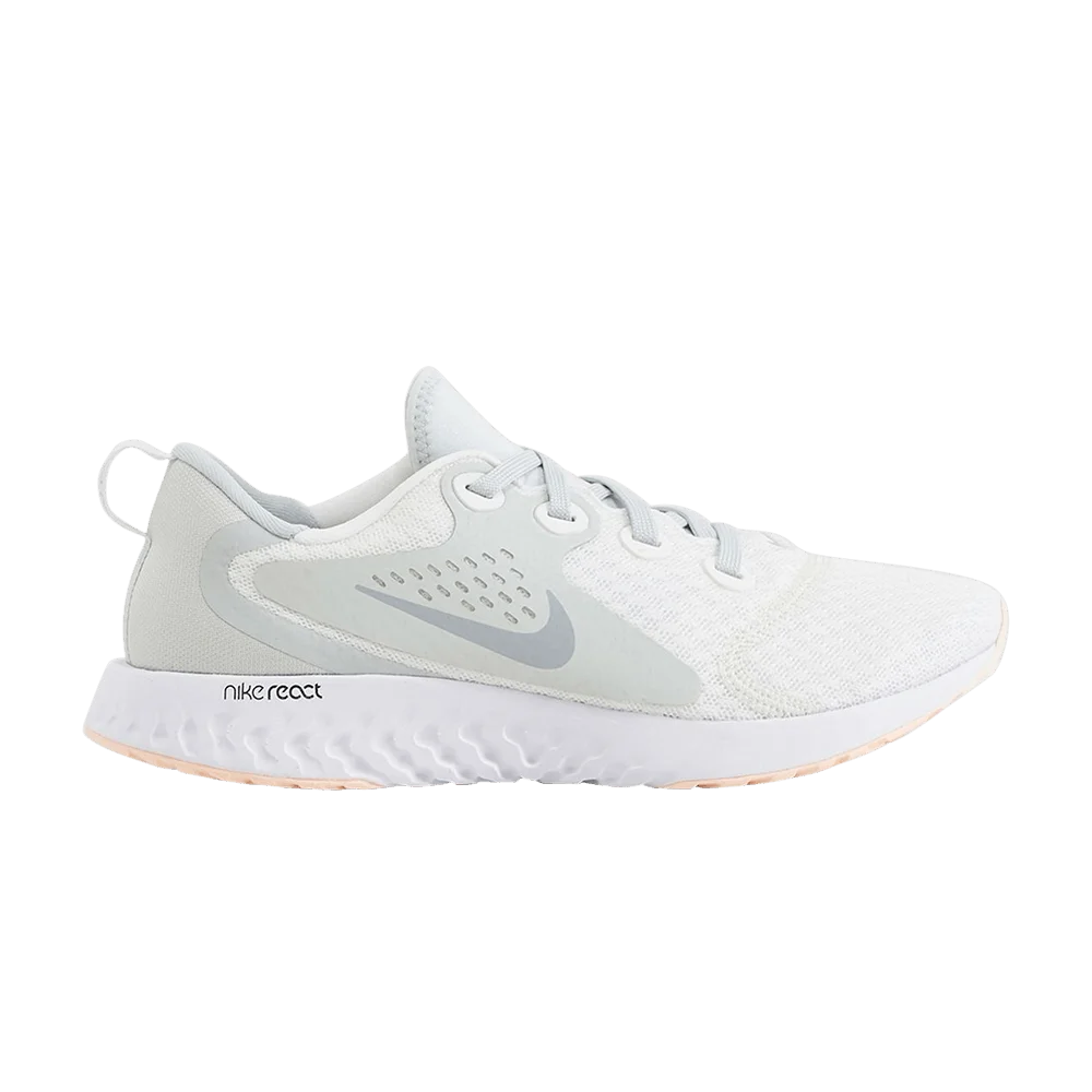 Krossovki-Nike-Wmns-Legend-React-Light-Silver