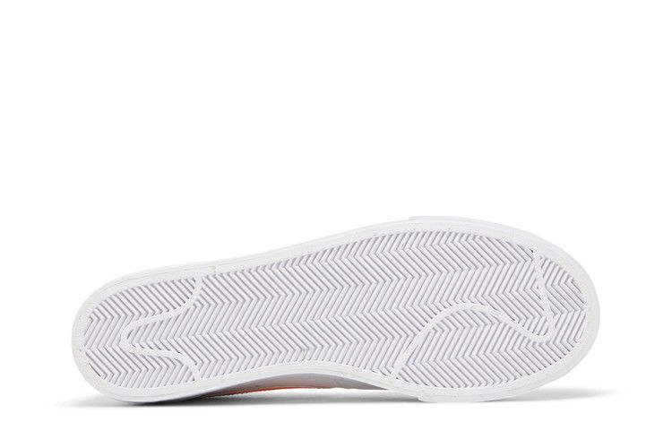 Кроссовки Nike Wmns Blazer Low Platform 'Mismatch'