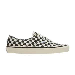 authentic-44-dx-anaheim-factory-vn0a38enoak-300x300
