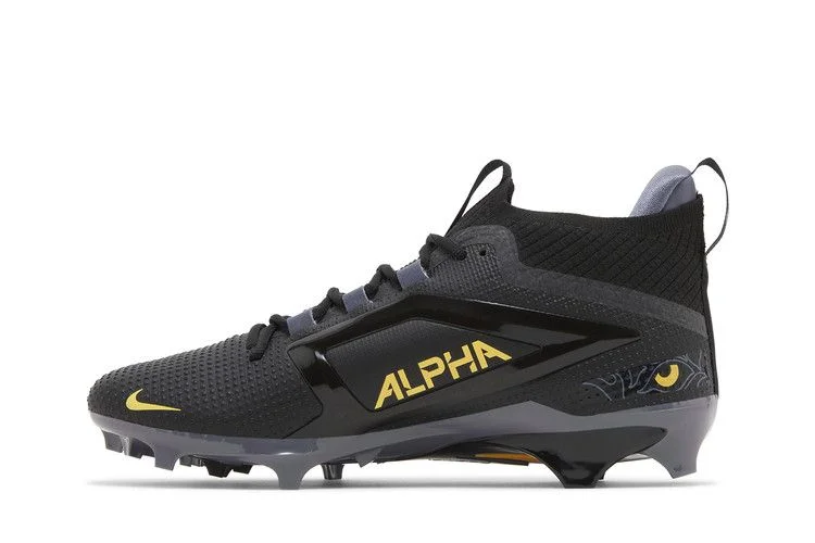 Krossovki-Saquon-Barkley-x-Nike-Alpha-Menace-4-Elite-Panther-2