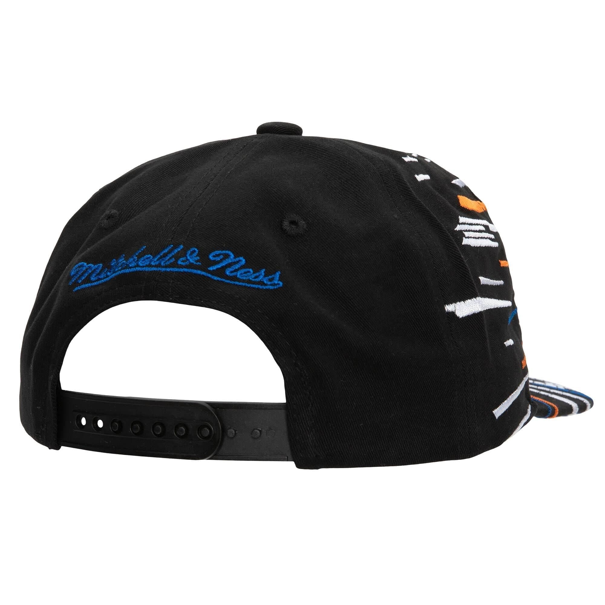 Mitchell-Ness-Burst-Deadstock-Snapback-New-York-Knicks-1