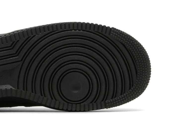 Кроссовки Nike Air Force 1 FlyEase 'Triple Black'