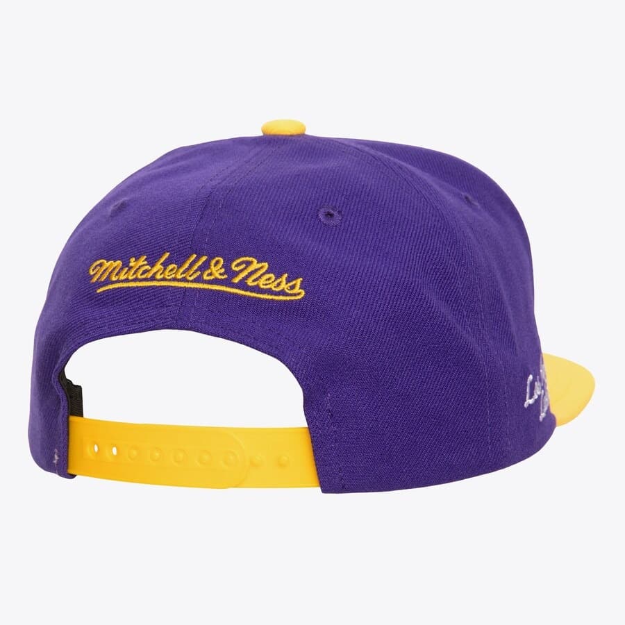 Бейсболка Mitchell & Ness Purple Los Angeles Lakers Uprise Snapback Hat