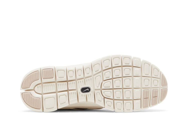Кроссовки Nike Wmns Free Run 2 'Pure Platinum'