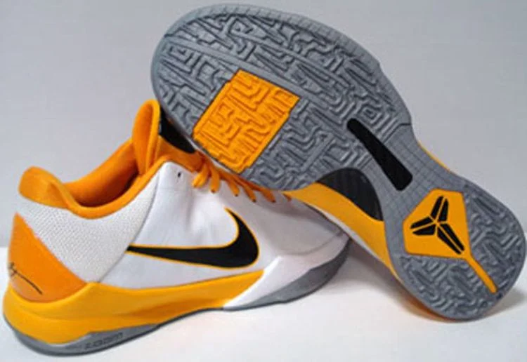 Кроссовки Nike Zoom Kobe 5 'White Del Sol'