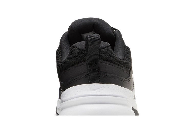 defy-all-day-extra-wide-black-white-dm7564-001_06
