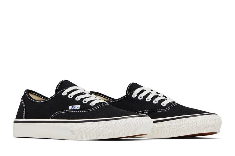 Palace-x-Vans-Skate-Authentic-Black-White-7