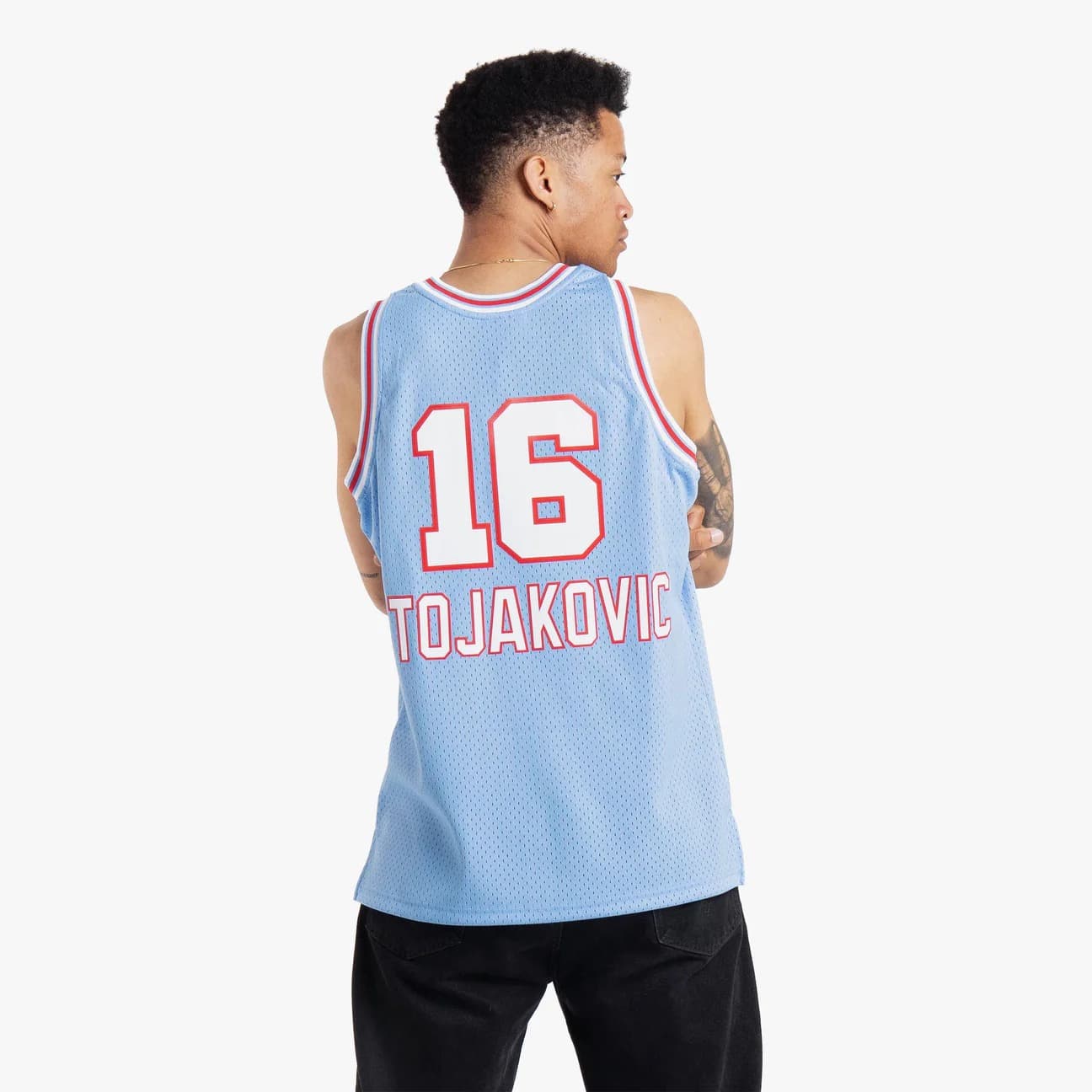 2004-05-Sacramento-Kings-Peja-Stojakovic-16-Swingman-Hardwood-Classics-Blue-Jersey-2