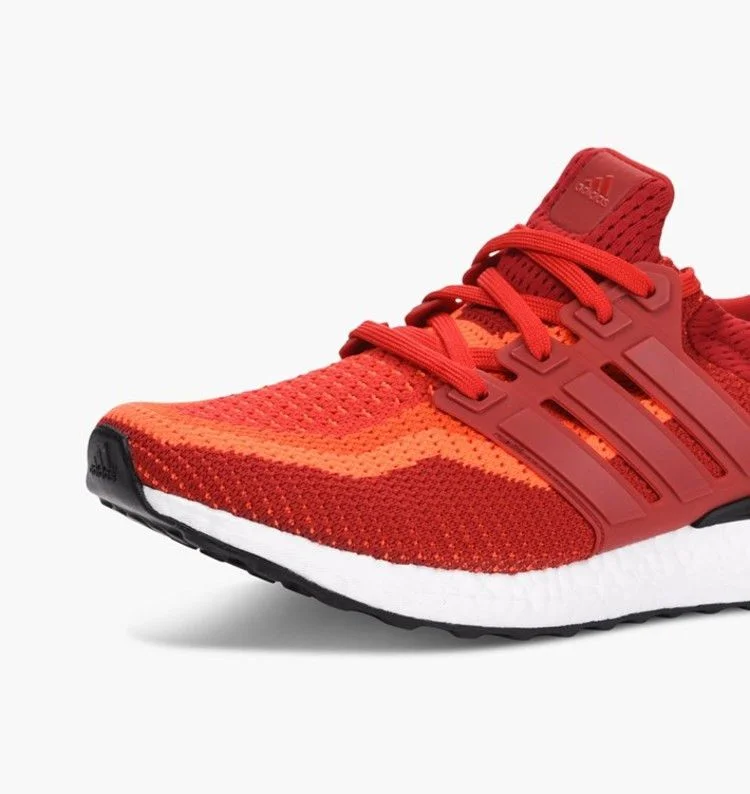 Кроссовки Adidas UltraBoost 2.0 'Red Gradient'