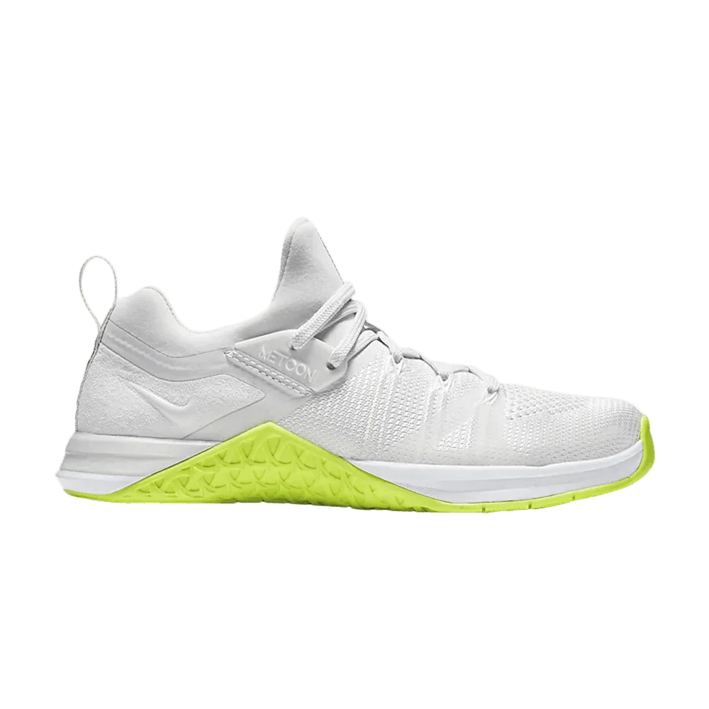 Krossovki-Nike-Wmns-Metcon-Flyknit-3-White-Volt