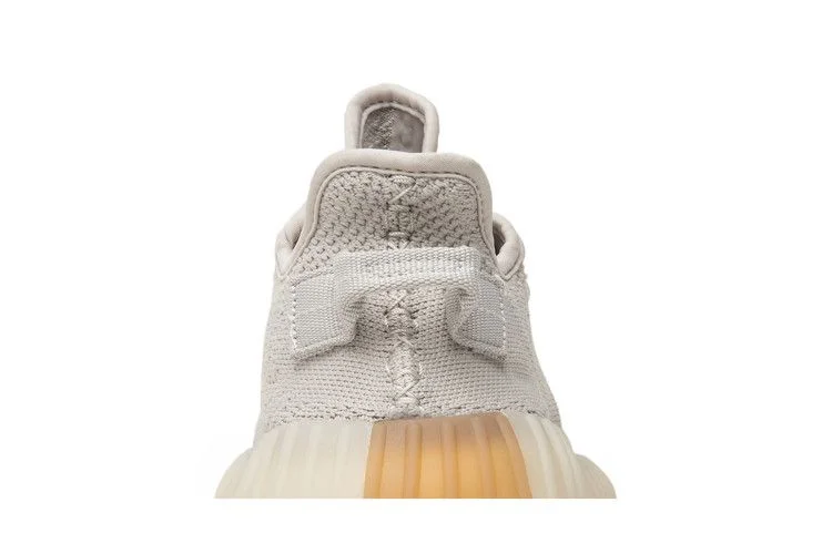 Krossovki-adidas-Yeezy-Boost-350-V2-Sesame-6
