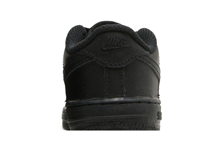 force-1-le-td-triple-black-dh2926-001_06