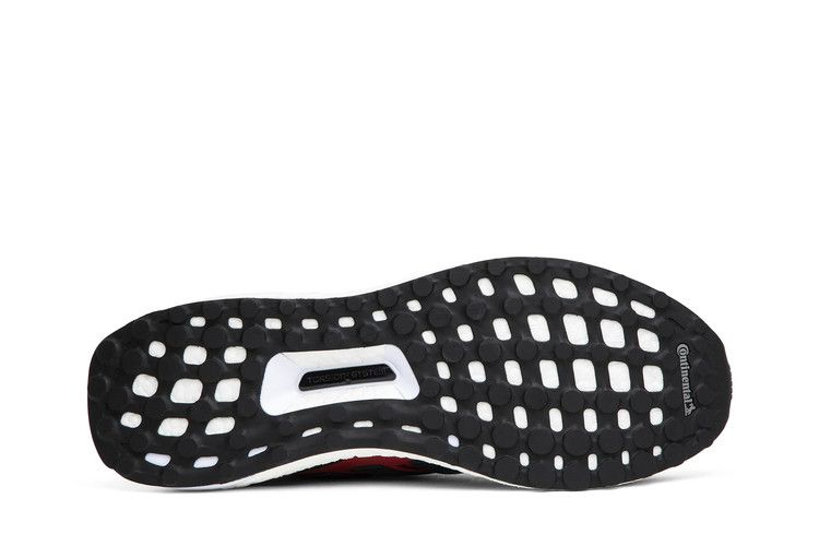 ultraboost-4-0-red-ee3703_03