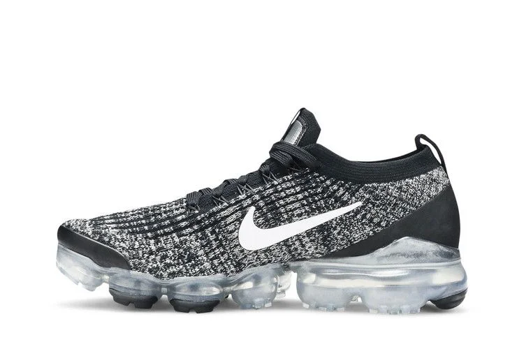 Krossovki-Nike-Wmns-Air-VaporMax-Flyknit-3-Oreo-2