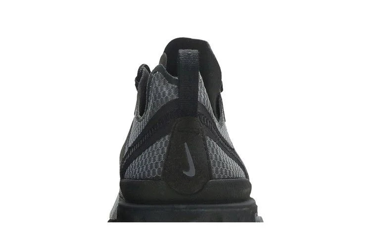 Krossovki-Nike-React-Element-55-Triple-Black-6