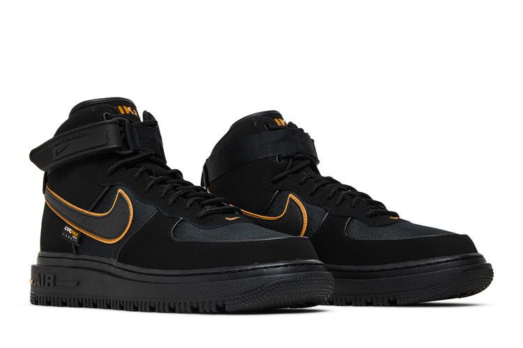 air-force-1-boot-black-university-gold-do6702-001_07