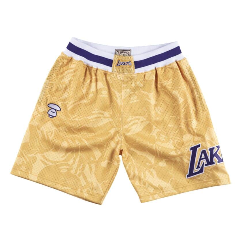 Спортивные шорты Aape x Mitchell & Ness Los Angeles Lakers Shorts Gold