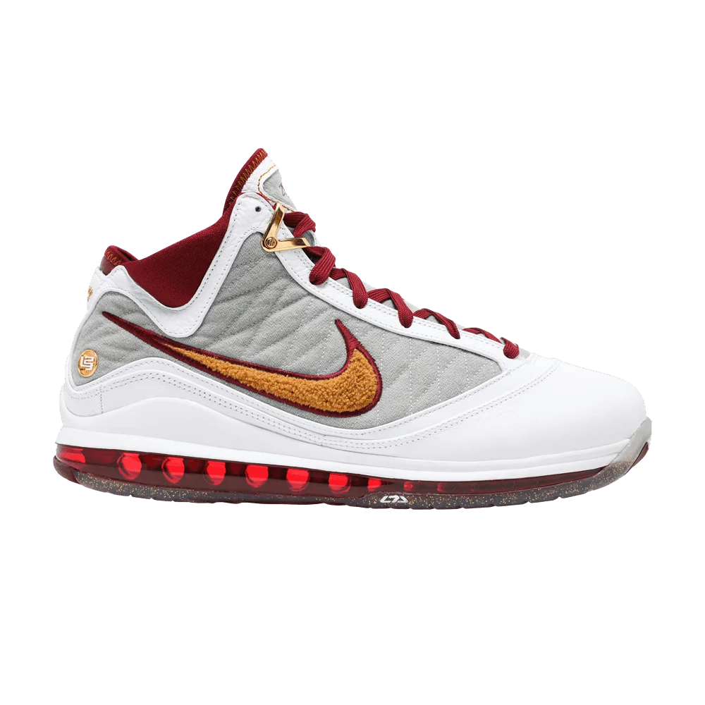 Krossovki-Nike-LeBron-7-MVP