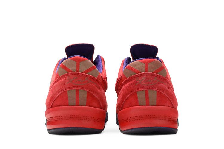 Кроссовки Nike Zoom Kobe 8 EXT 'Year of the Snake - Red'