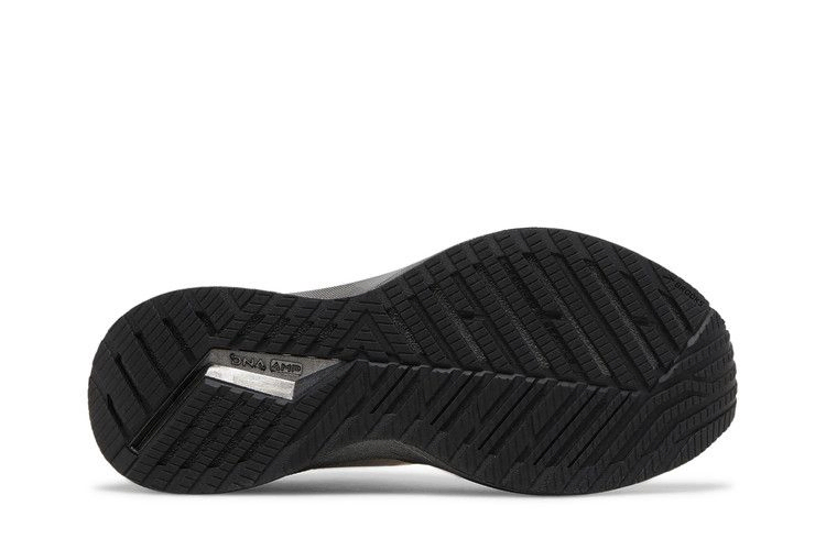 Кроссовки Brooks Wmns Levitate 4 'Black Coral Cloud'