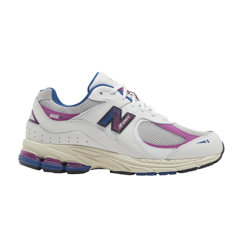 Krossovki-New-Balance-2002R-Good-Vibes-Pack-White-Pink
