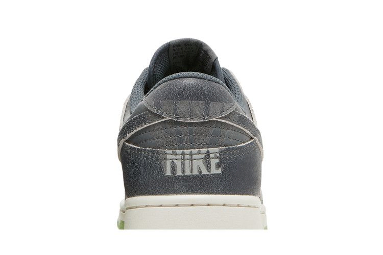 Кроссовки Nike Dunk Low SE 'Halloween - Cauldron'