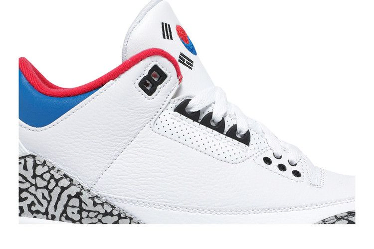 wmns-air-jordan-3-retro-nrg-seoul-dc7310-100_01