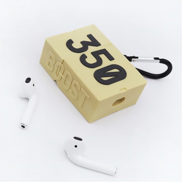 Yeezy-boost-Case-4