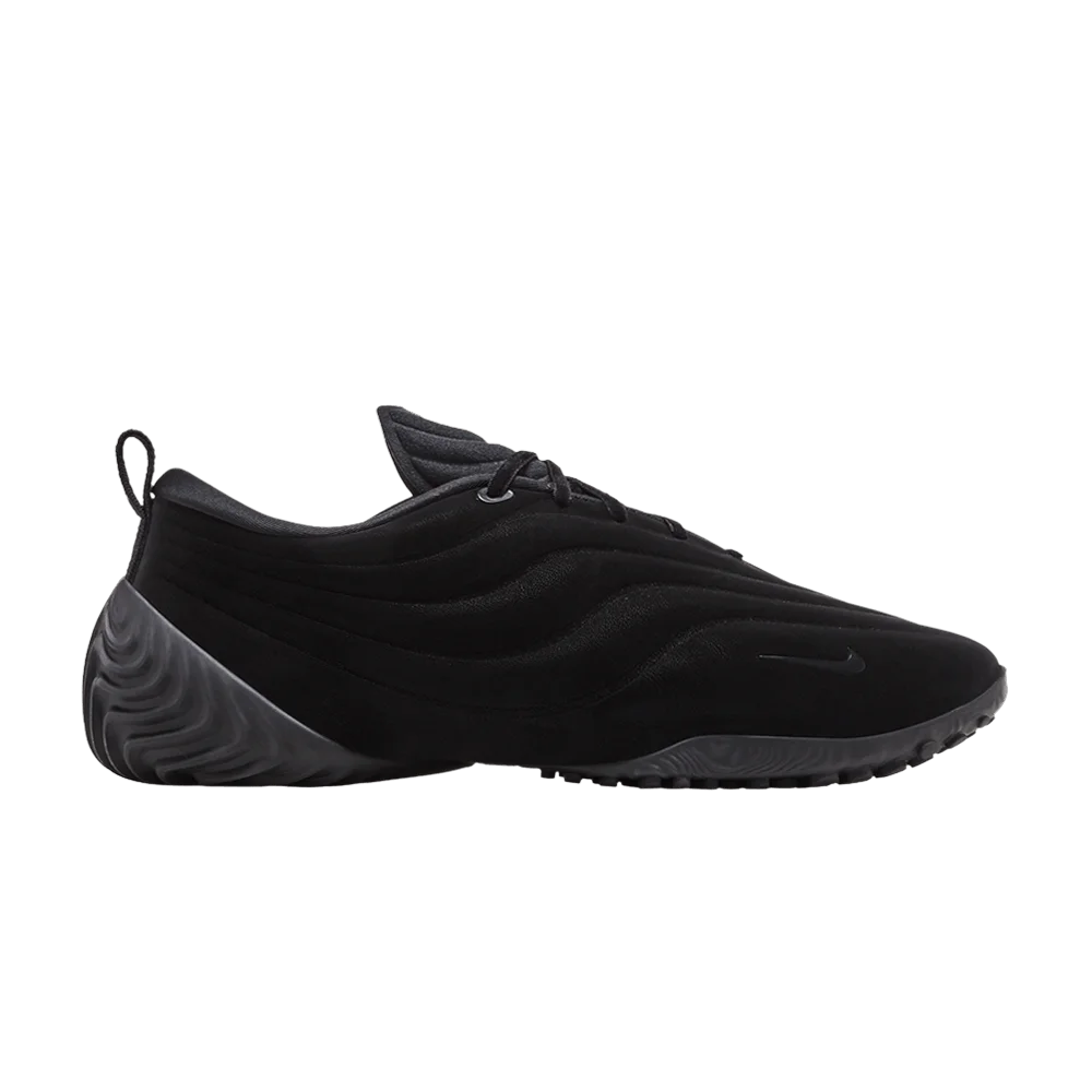 Krossovki-Nike-Wmns-Astra-Ultra-Triple-Black