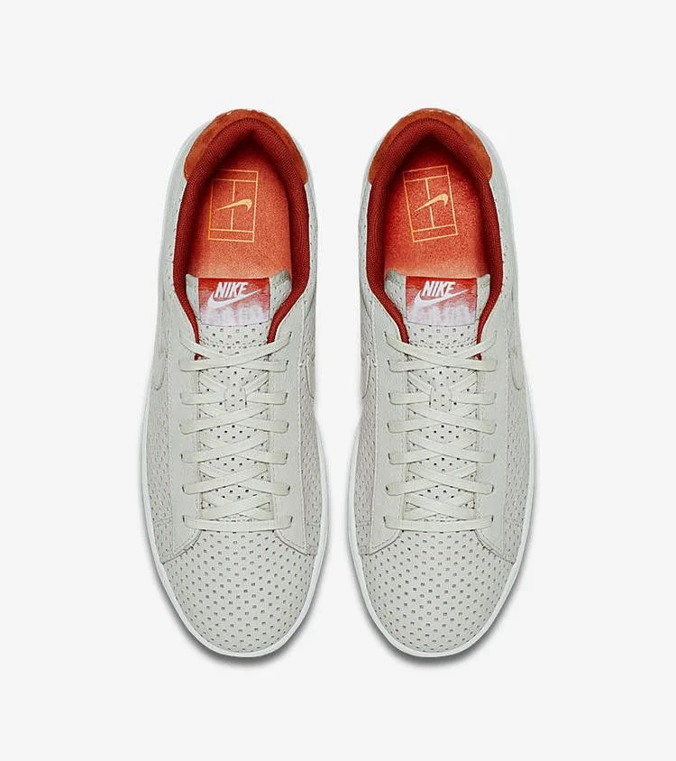 Krossovki-Nike-Tennis-Classic-Ultra-QS-1