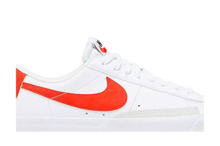 blazer-low-77-gs-white-team-orange-da4074-106_01