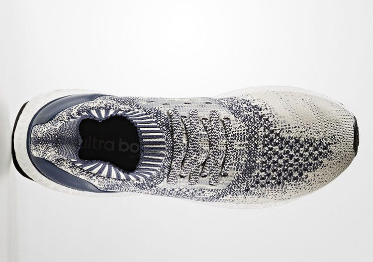 Кроссовки Adidas UltraBoost Uncaged 'Cream Navy'