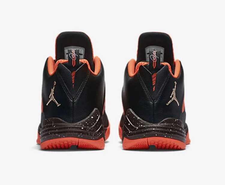Krossovki-Air-Jordan-CP3.IX-Hyper-Orange-3