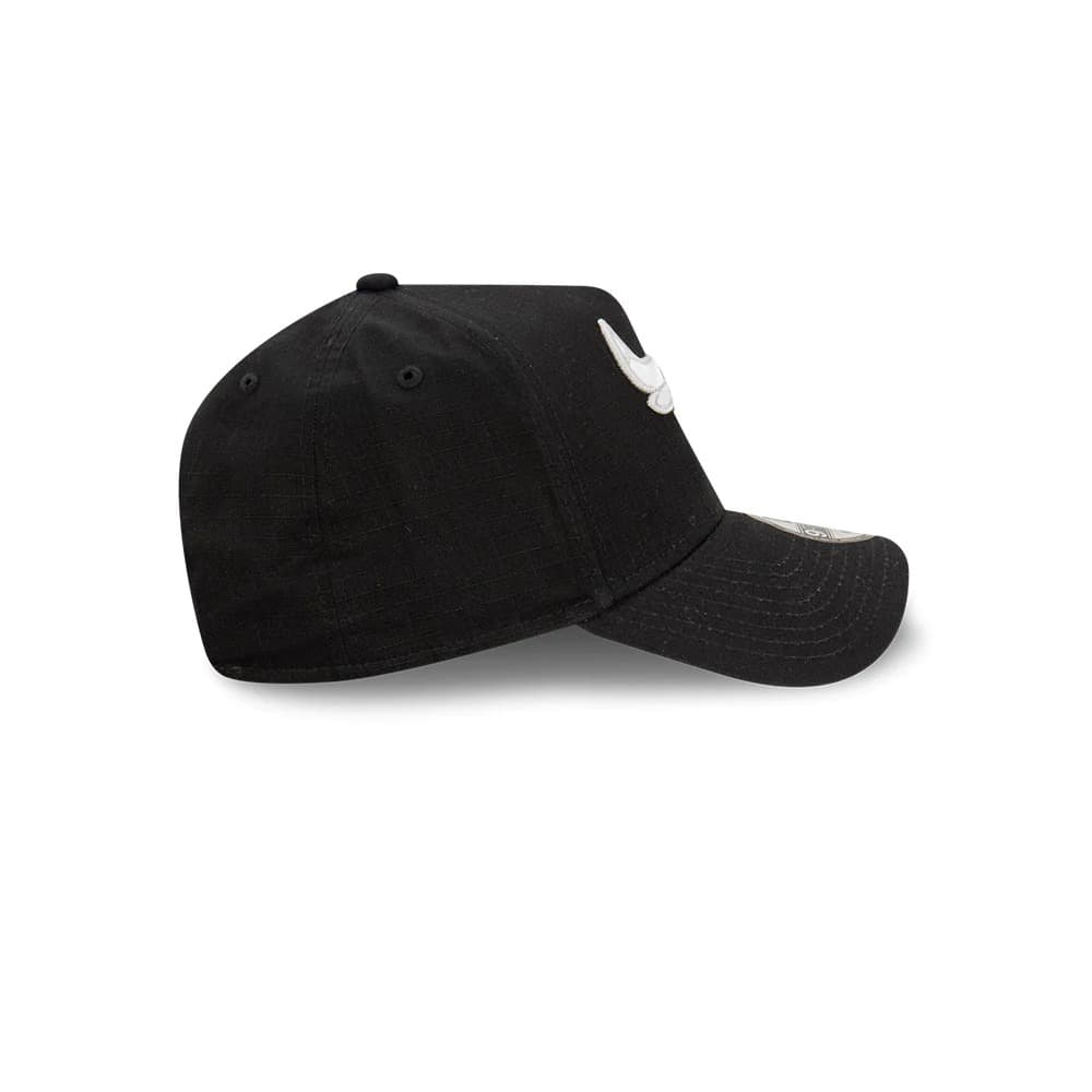 Бейсболка New Era Chicago Bulls Ripstop 9FORTY A-Frame NBA Snapback Hat